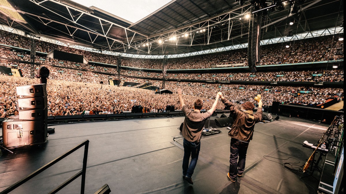 How Many People Fit in Wembley Stadium: Max Capacity Facts