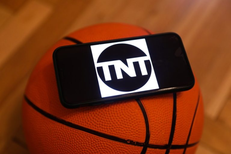 How to Watch Live Sports Without Cable Tv