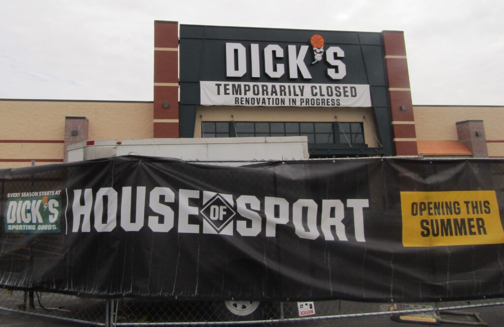Is Dicks Sporting Good Open on July 4Th