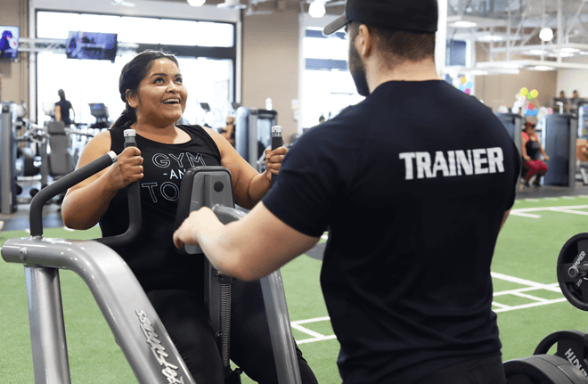 What Does a Fitness Trainer Do