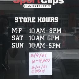 When Does Sports Clips Close